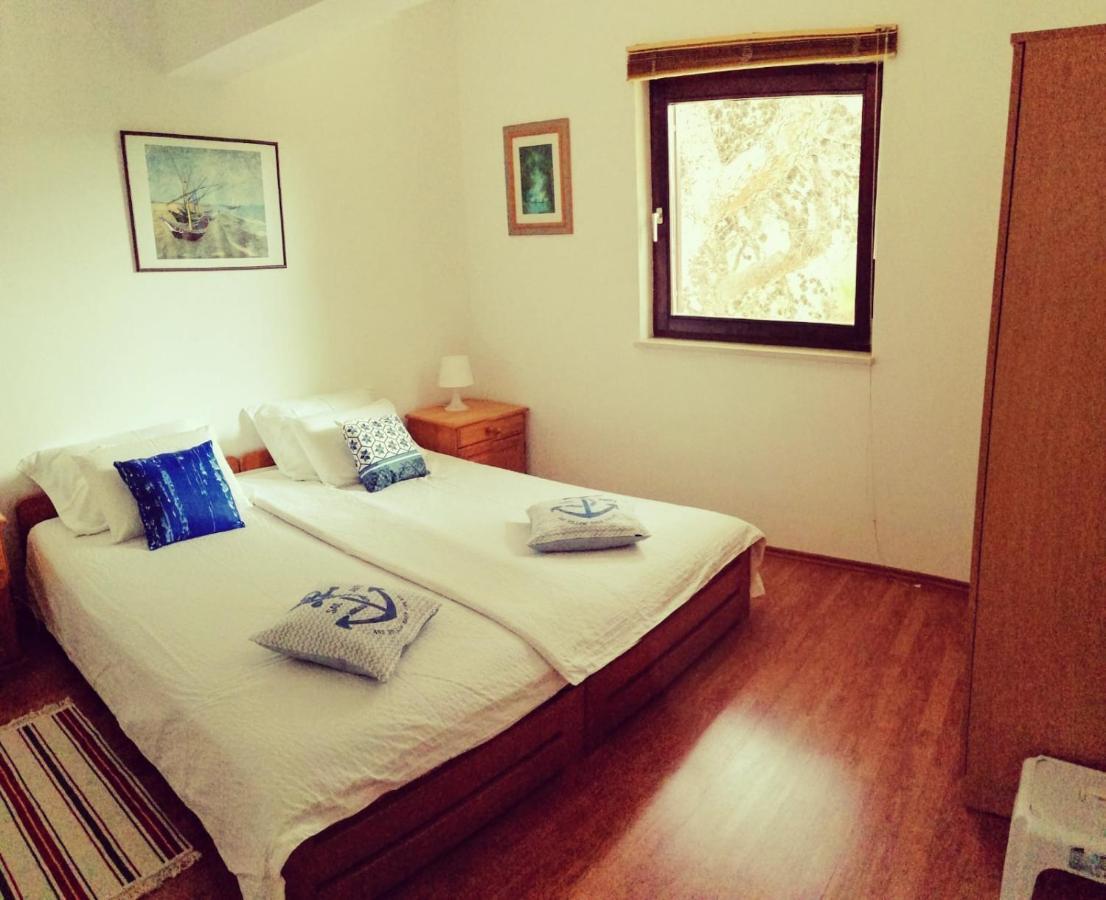 Apartment By The Beach Primošten Eksteriør bilde